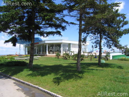Dolphin Marina Hotel 17